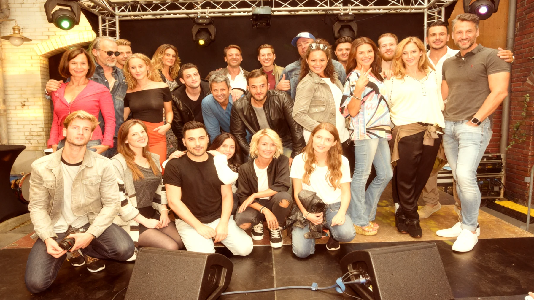 Unter uns2026-04-05T04:39:49.497Z"